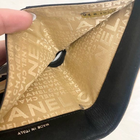 11.Chanel Beige Compact Wallet - Picture 8 of 10